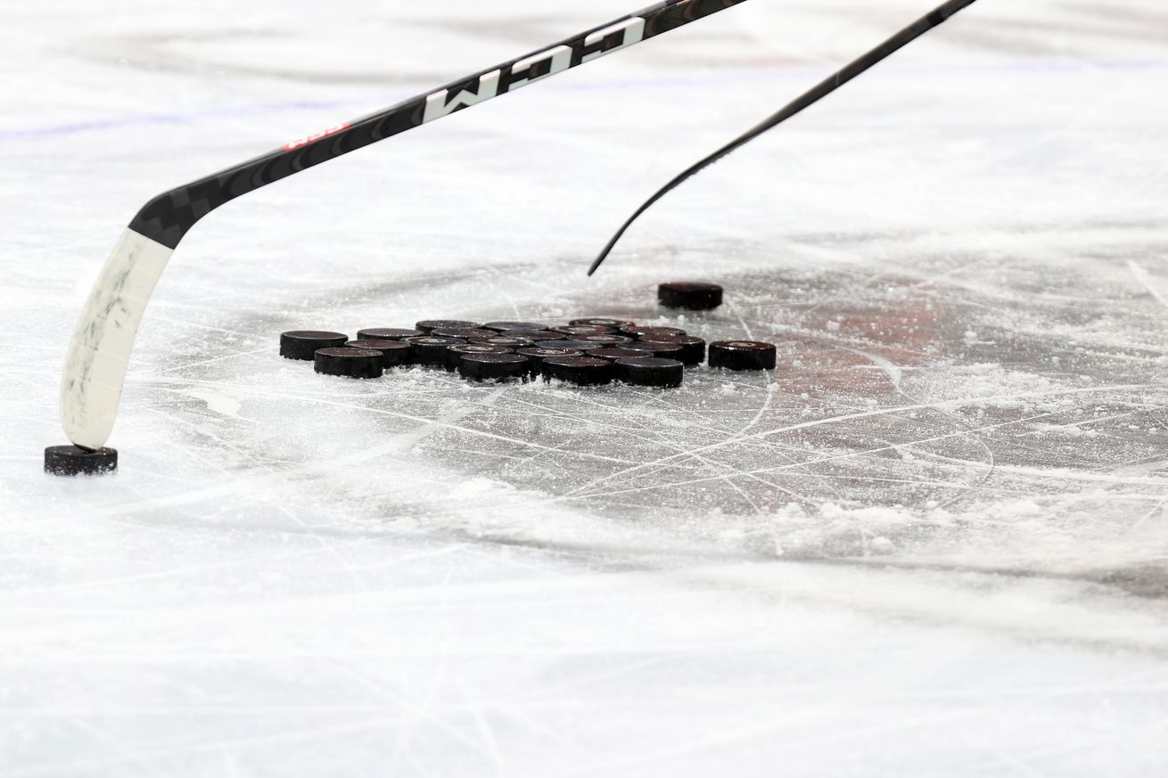 Edmonton Oilers v Philadelphia Flyers