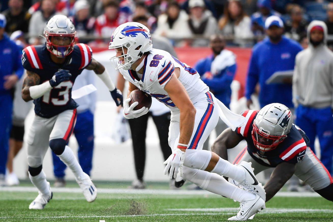 NFL: Buffalo Bills at New England Patriots