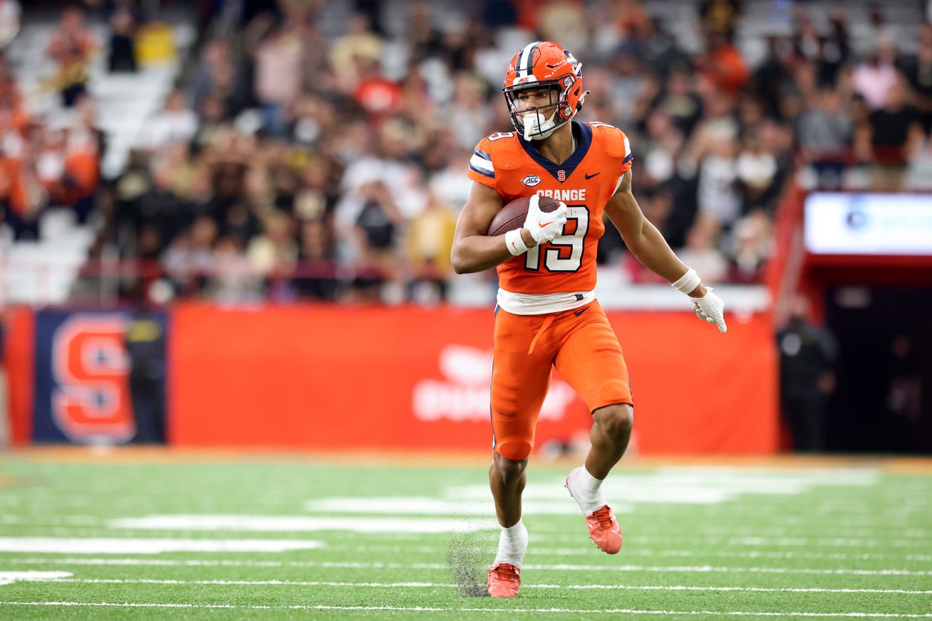 Syracuse Football Oronde Gadsden II Returns To Orange For 2024 Season   1425313913.0 