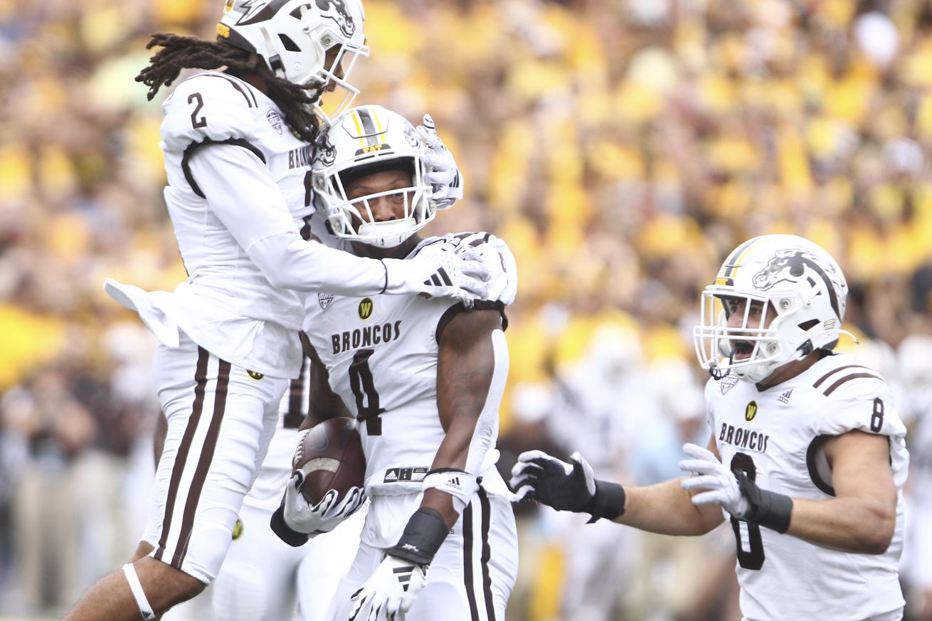 Western Michigan v Iowa