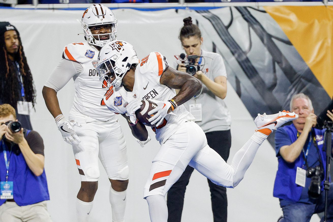 Quick Lane Bowl - Bowling Green v Minnesota