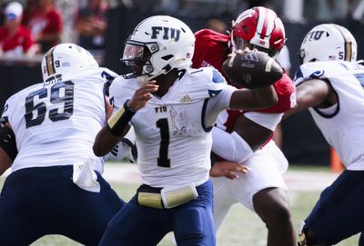 Florida International University Panthers quarterback Keyone...