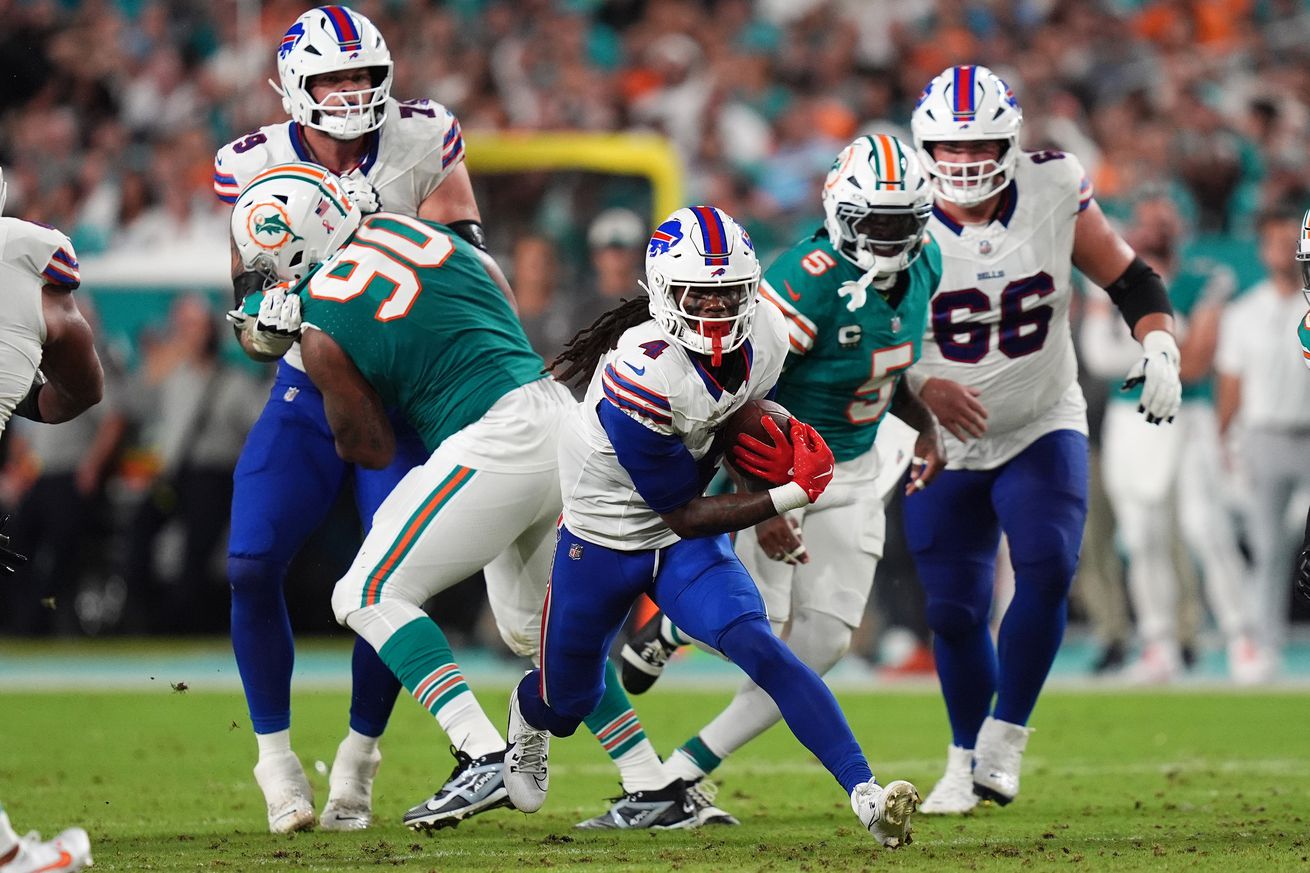 NFL: Buffalo Bills at Miami Dolphins