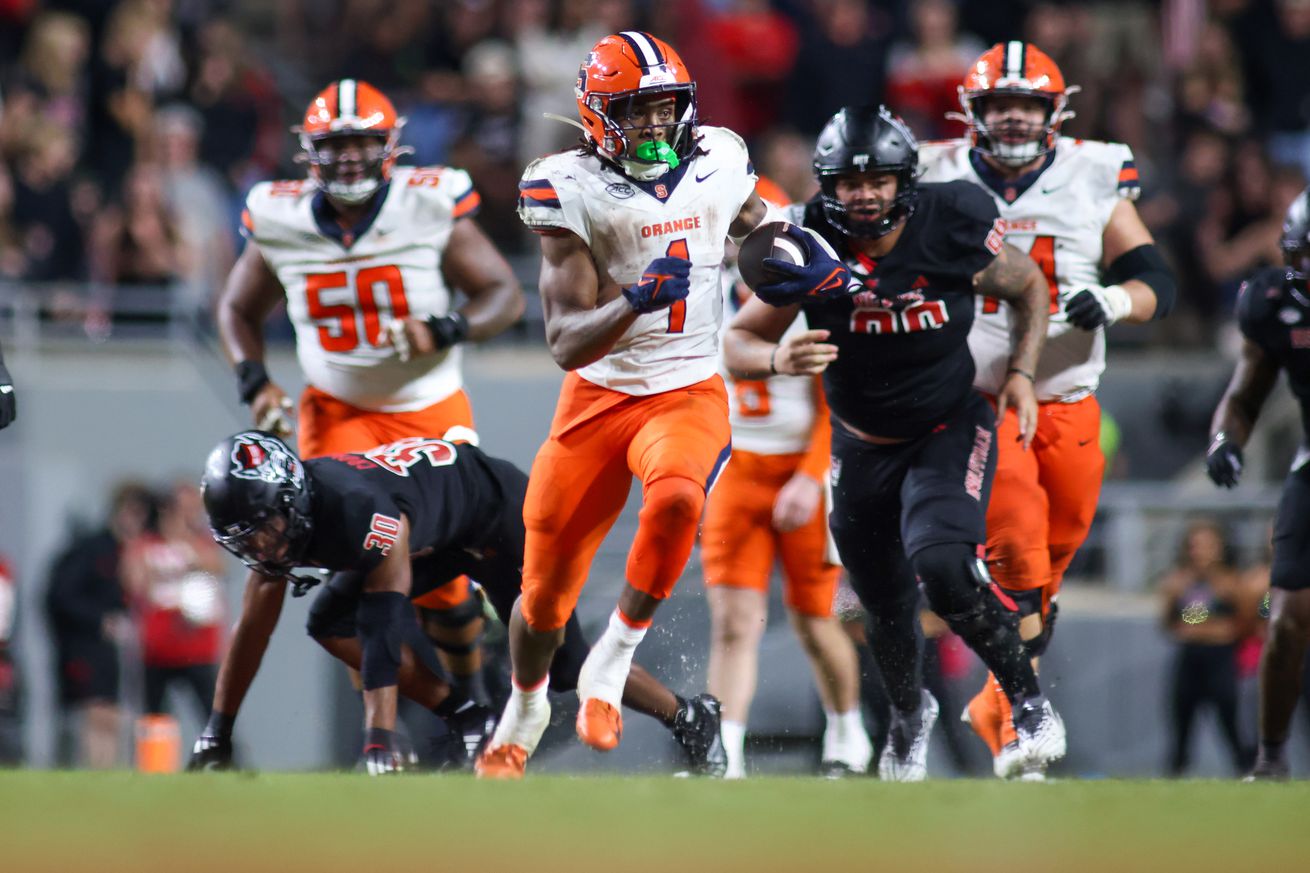 COLLEGE FOOTBALL: OCT 12 Syracuse at NC State