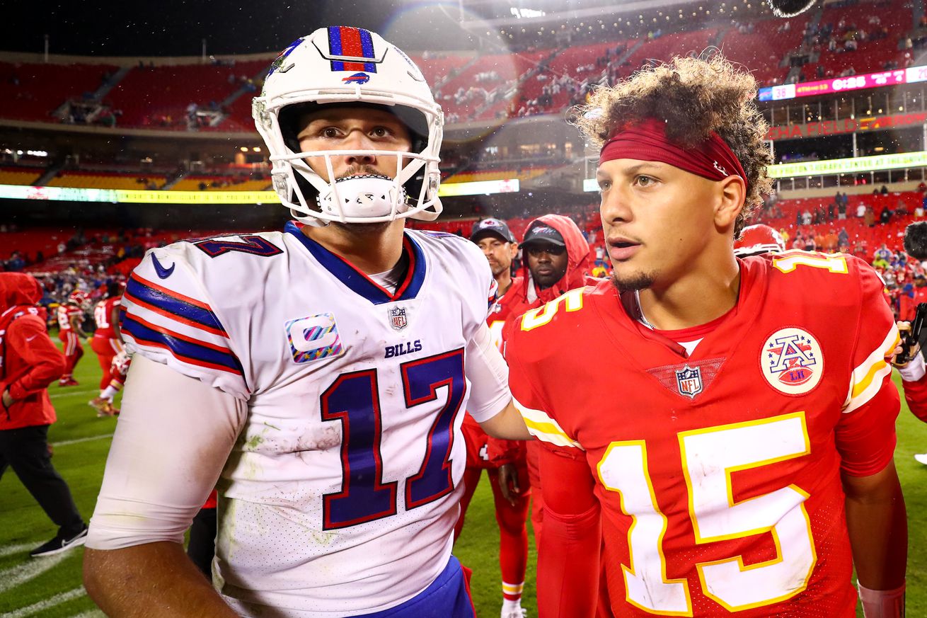 Buffalo Bills v Kansas City Chiefs