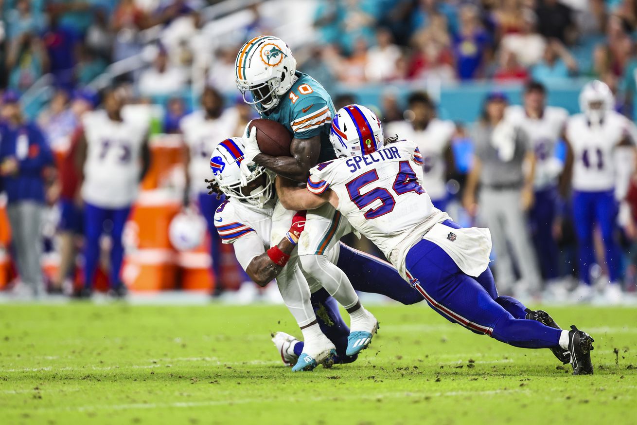 Buffalo Bills v Miami Dolphins