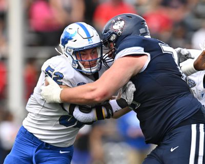 COLLEGE FOOTBALL: SEP 28 Buffalo at UConn