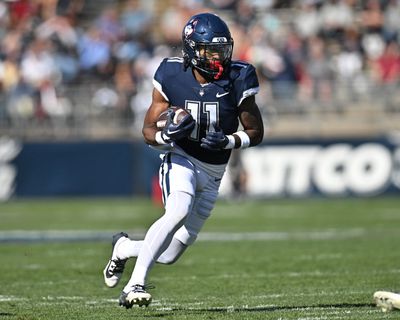 COLLEGE FOOTBALL: OCT 19 Wake Forest at UConn