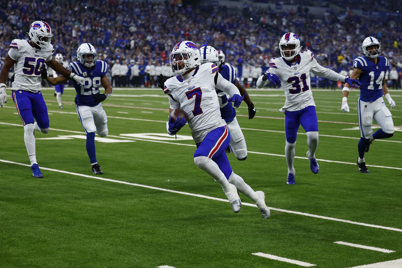 NFL: NOV 10 Bills at Colts