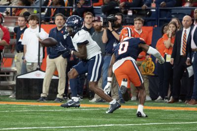 COLLEGE FOOTBALL: NOV 23 UConn at Syracuse