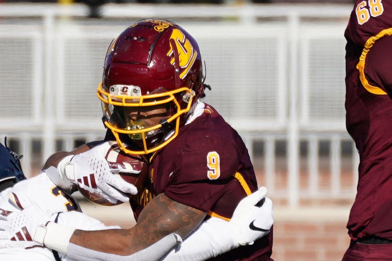 NCAA Football: Toledo at Central Michigan