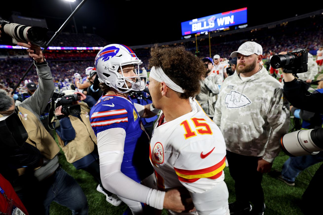 Kansas City Chiefs v Buffalo Bills