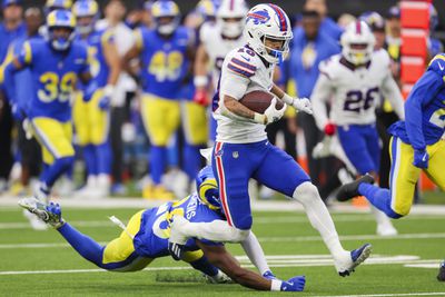 Buffalo Bills v Los Angeles Rams