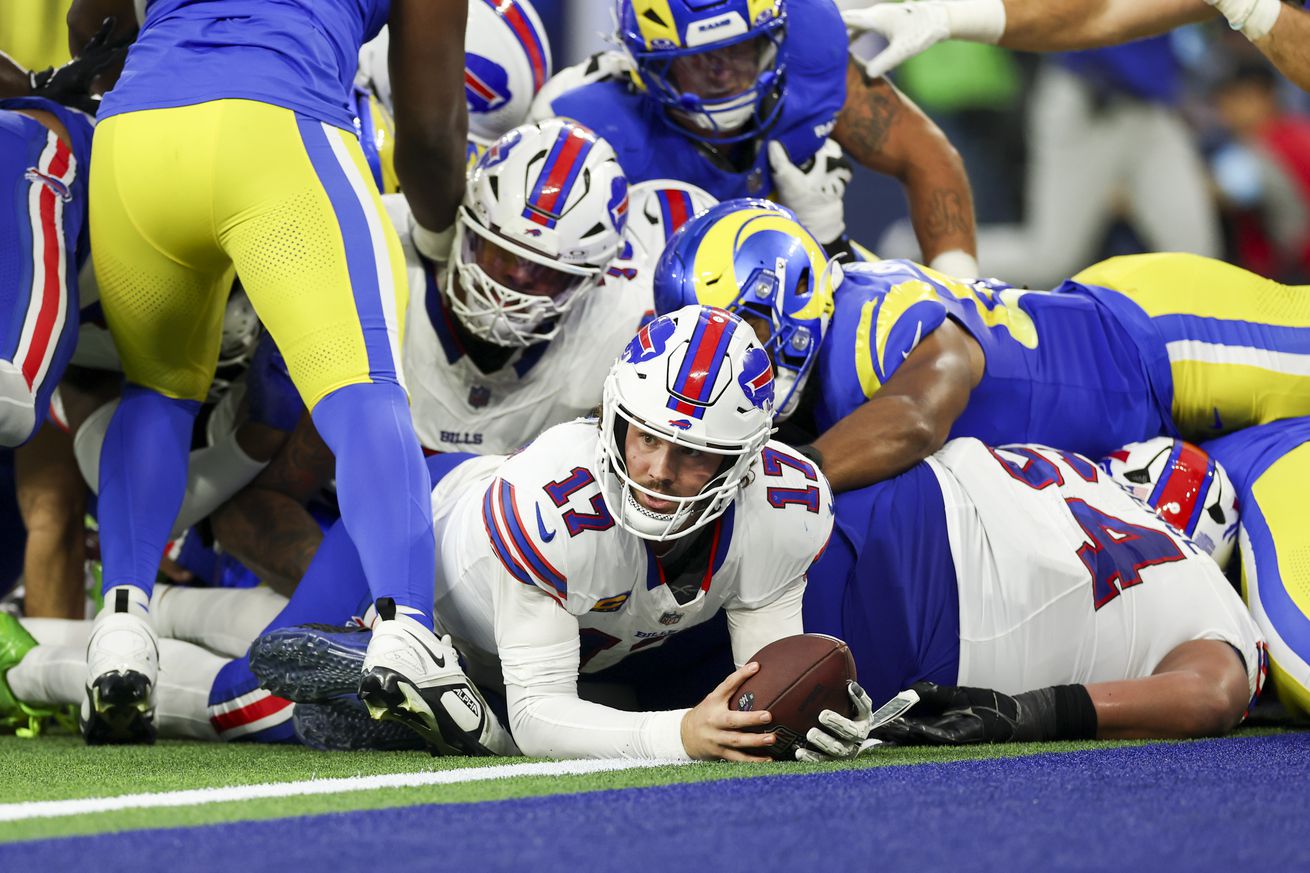 Buffalo Bills v Los Angeles Rams