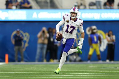 Buffalo Bills v Los Angeles Rams