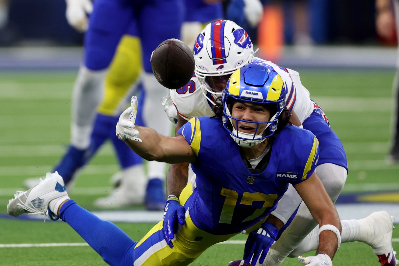 Buffalo Bills v Los Angeles Rams