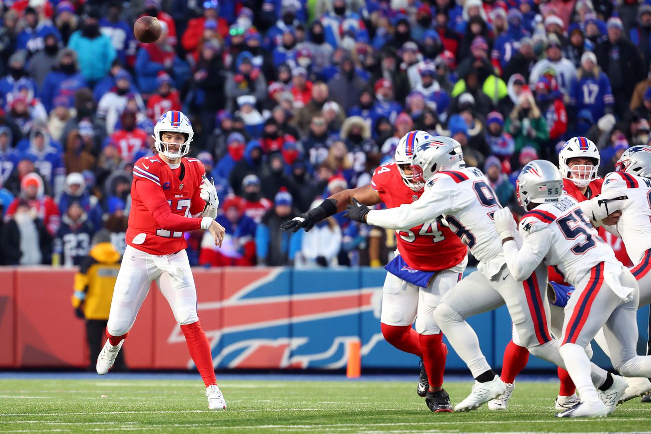 New England Patriots v Buffalo Bills