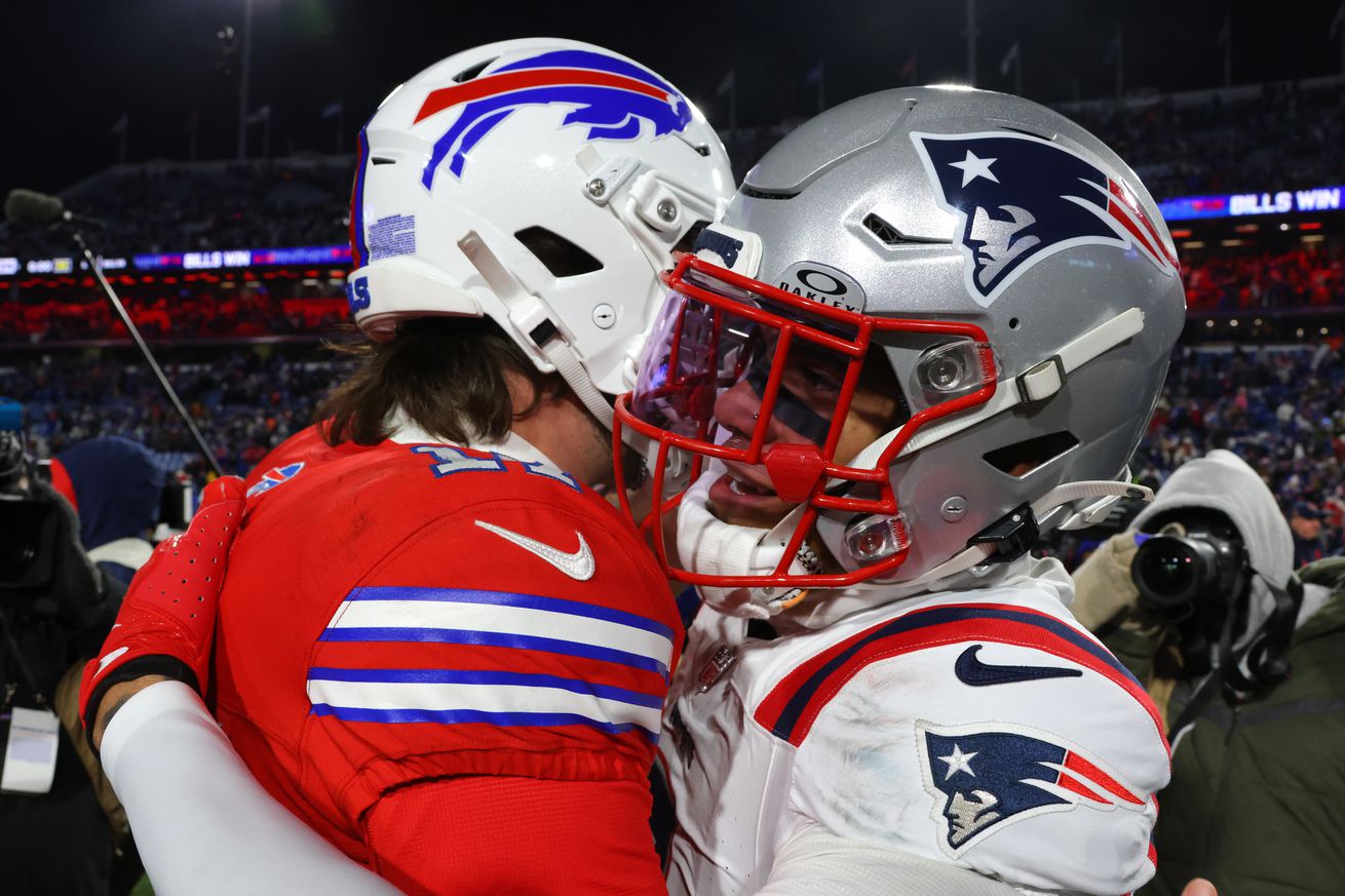 New England Patriots v Buffalo Bills