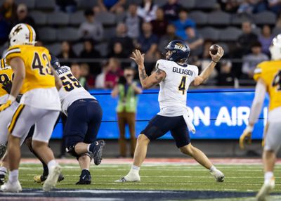 NCAA Football: Arizona Bowl-Toledo at Wyoming