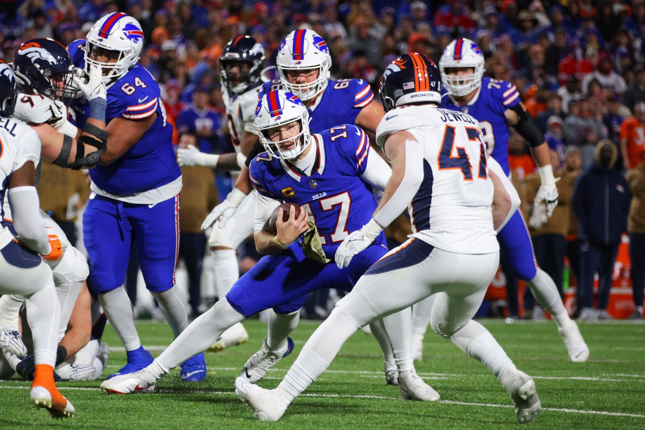 Denver Broncos v Buffalo Bills