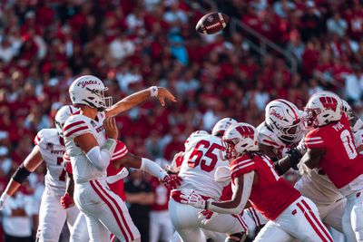 Wisconsin Badgers Vs. South Dakota Coyotes