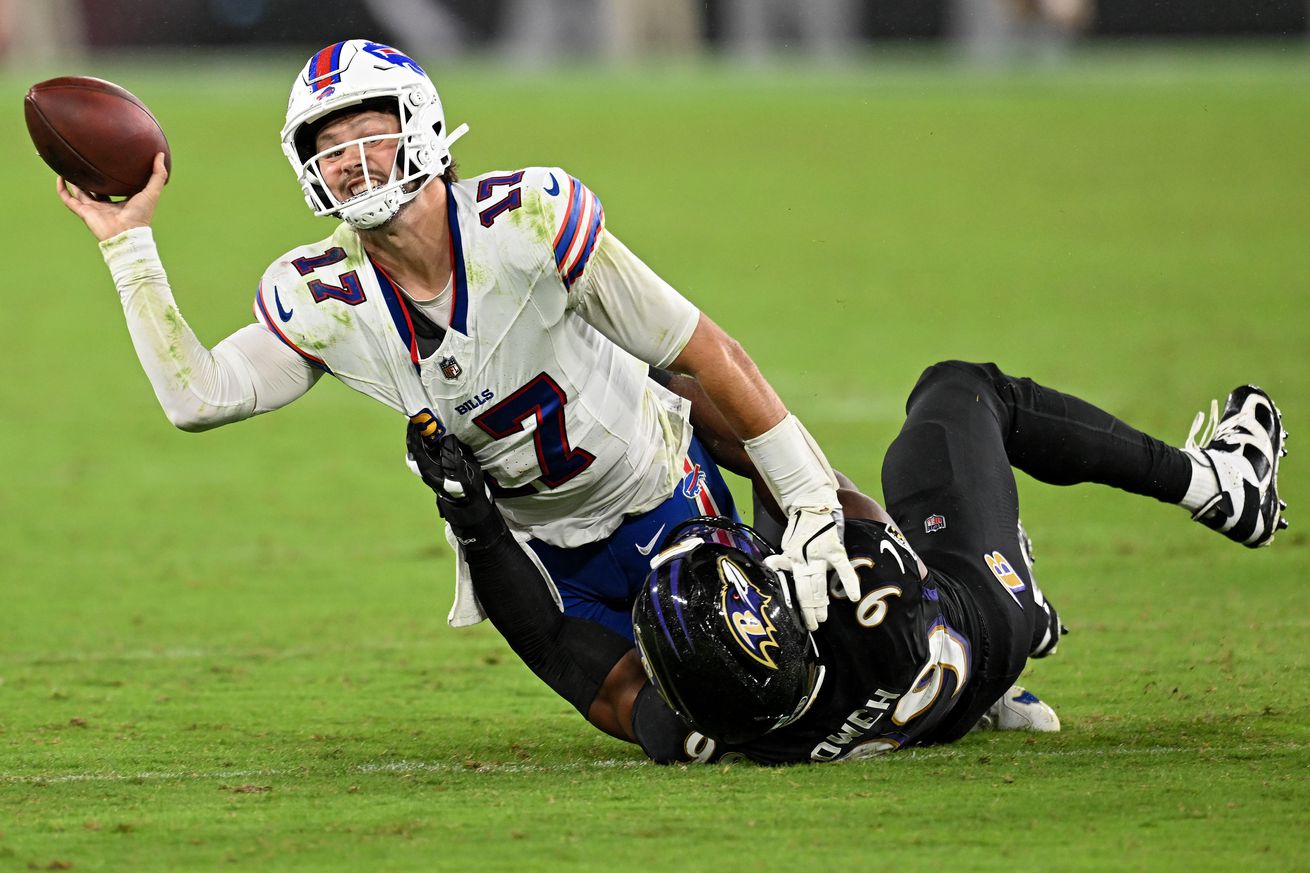 Buffalo Bills v Baltimore Ravens