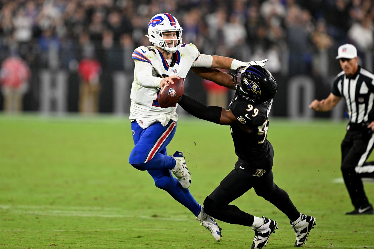 Buffalo Bills v Baltimore Ravens