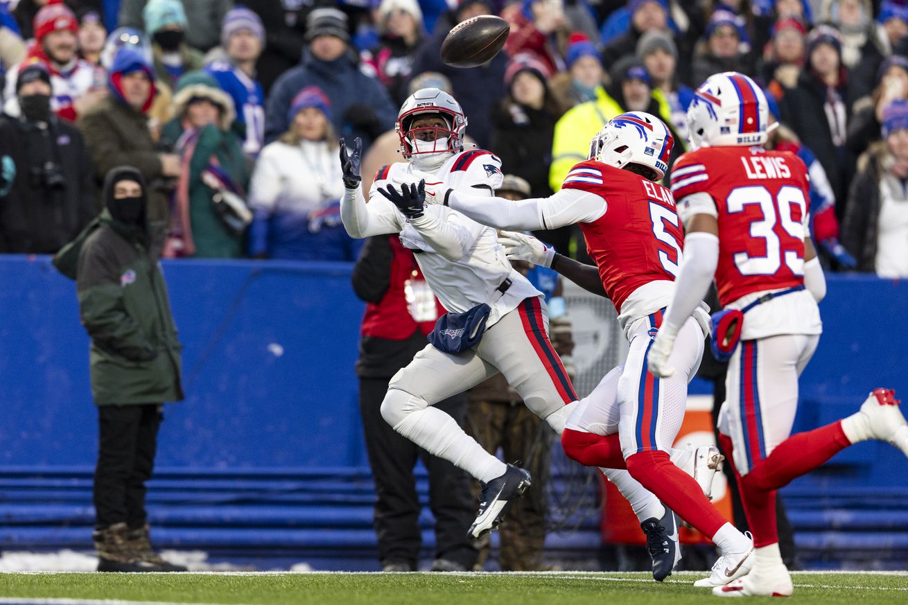 New England Patriots v Buffalo Bills