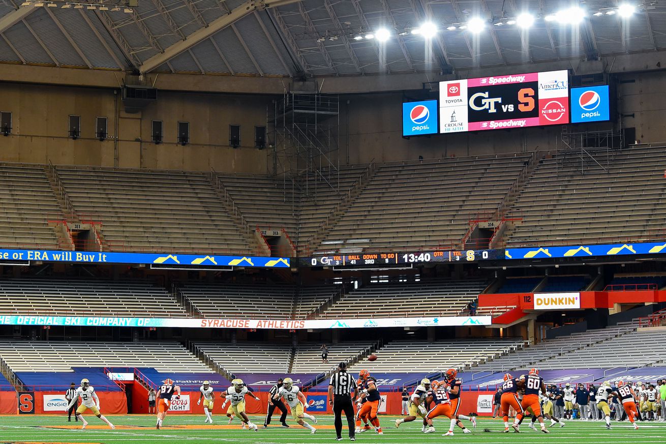 NCAA Football: Georgia Tech at Syracuse