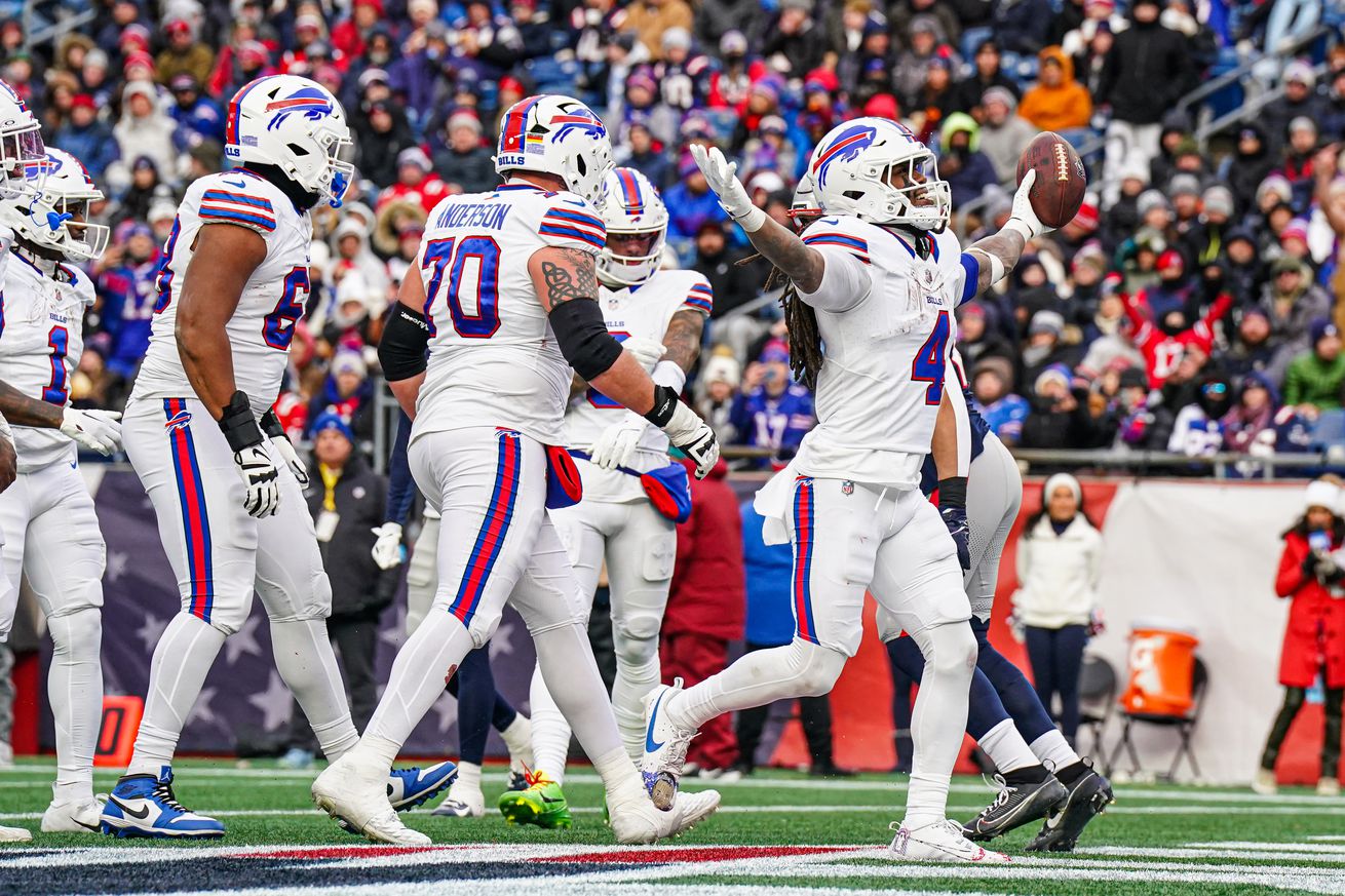 NFL: Buffalo Bills at New England Patriots